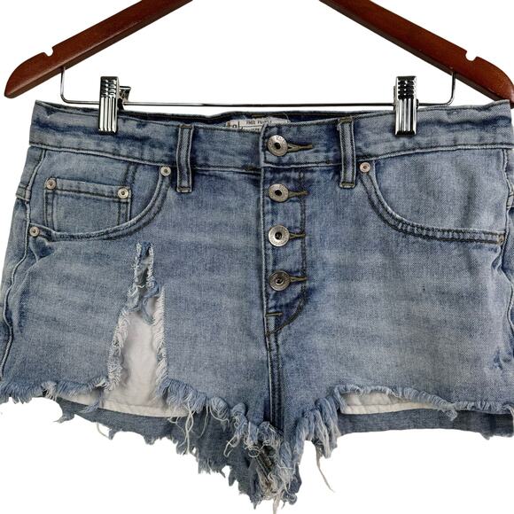 Free People Runaway Jillian Cut Off Button Fly Raw Hem Jean Shorts - Picture 4 of 7